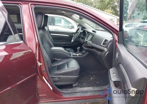 2016 Toyota Highlander Xle V6 z USA, uszkodzony, nr VIN 5TDJKRFH4GS291819